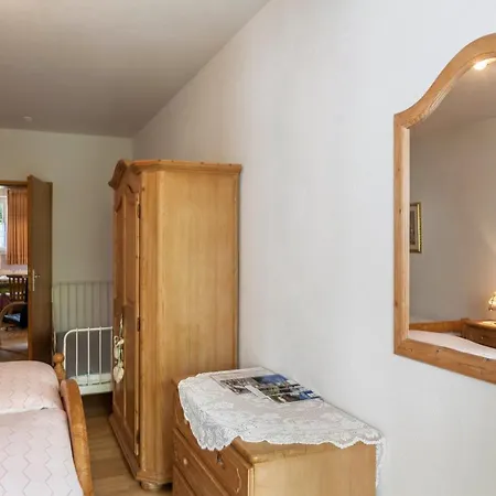 Apartment Enzian *